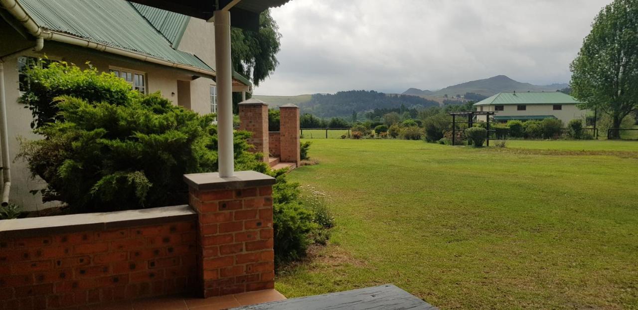Pennygum Country Cottages Underberg Exteriér fotografie